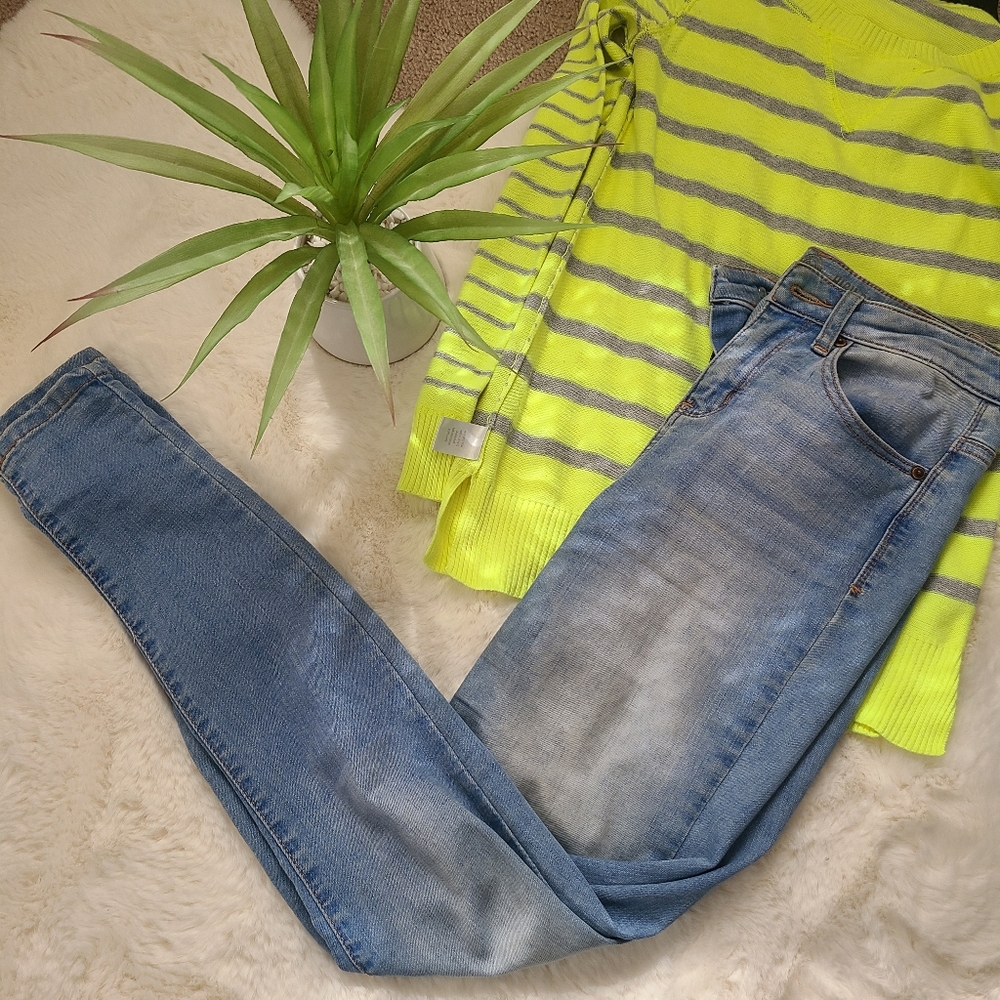 Light blue high rise jeggings